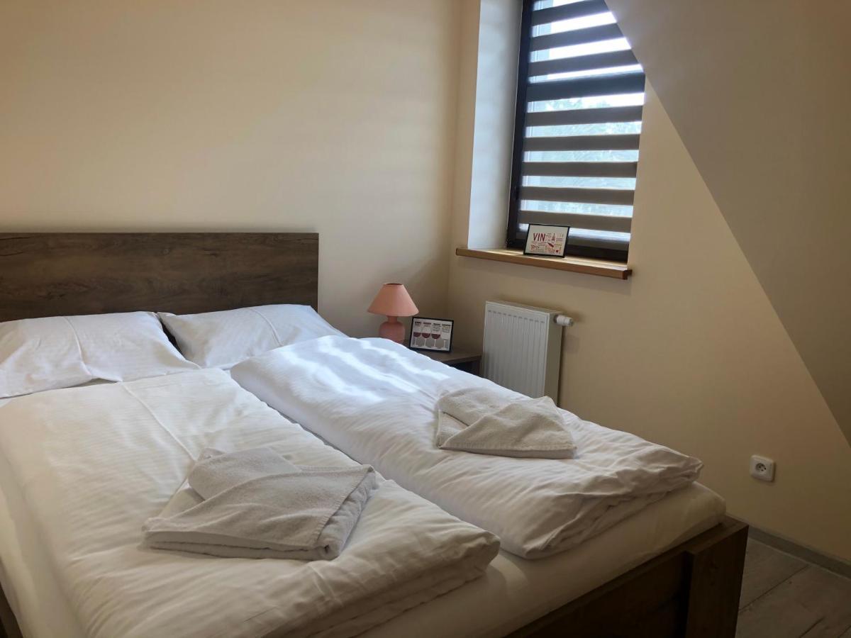 Apartamenty Alicja Dzierżoniów Εξωτερικό φωτογραφία