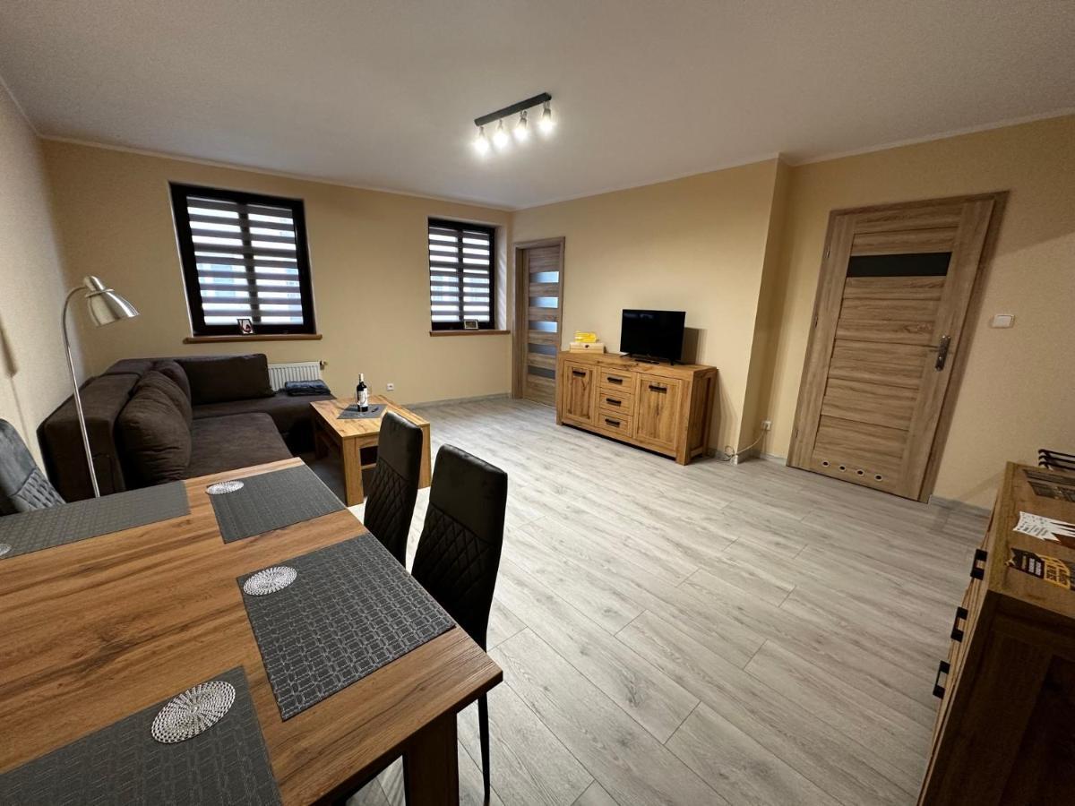 Apartamenty Alicja Dzierżoniów Εξωτερικό φωτογραφία